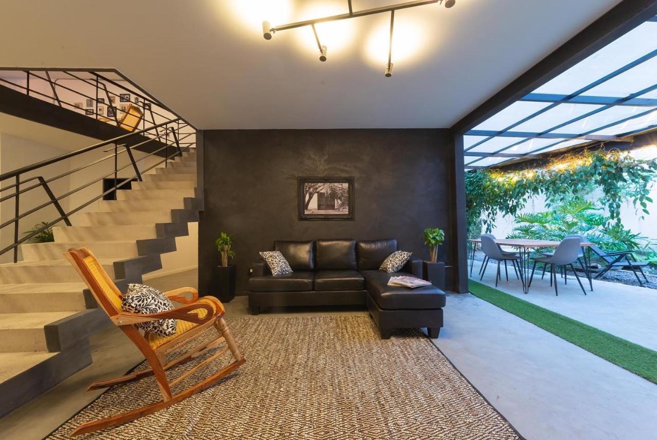 Casa Mosaiko Primer Parque Laureles Medellín Exteriér fotografie
